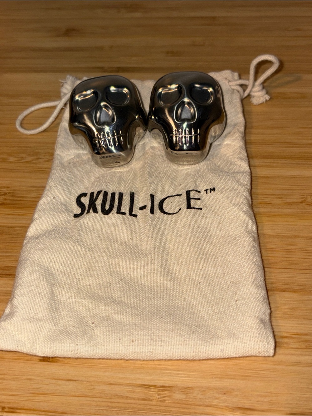 Magic Castle Skull Whiskey Stones - Silver Reusable Chillers Halloween Steel - Picture 3 of 6